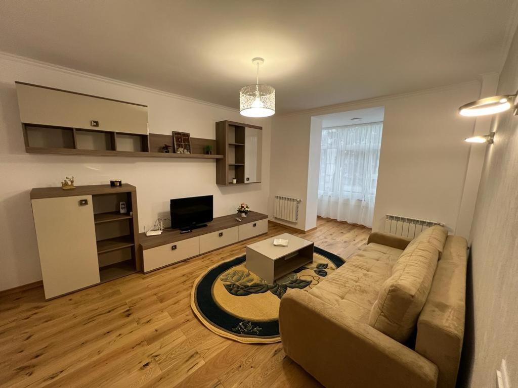 Trandafirului Residence Central Suceava Eksteriør billede